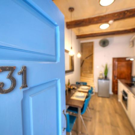Romantic And Historical Maisonette In The Center Of Valletta Mbal1-1 外观 照片