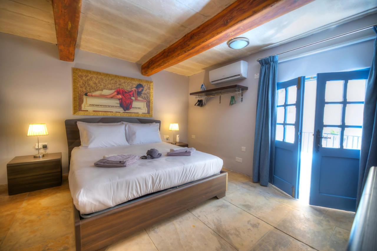 Romantic And Historical Maisonette In The Center Of Valletta Mbal1-1 外观 照片