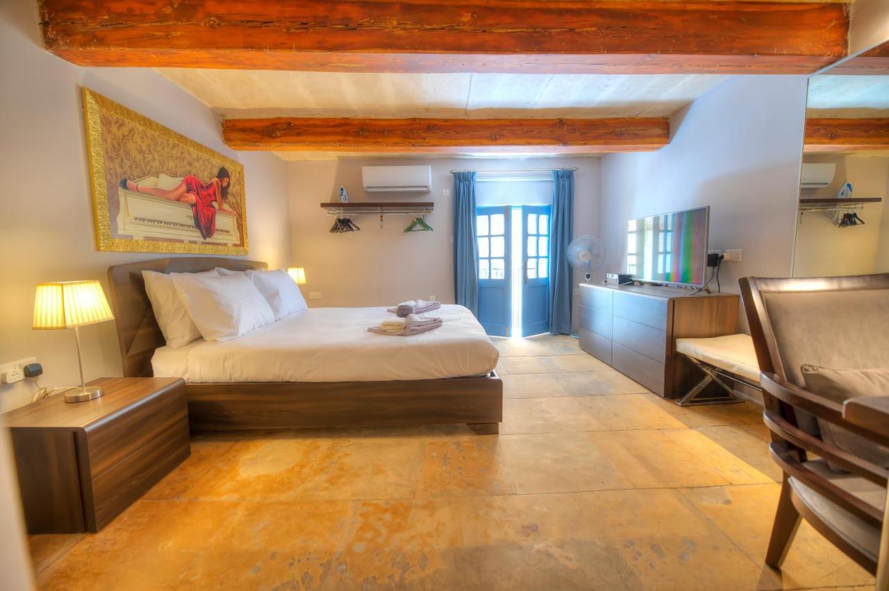 Romantic And Historical Maisonette In The Center Of Valletta Mbal1-1 外观 照片