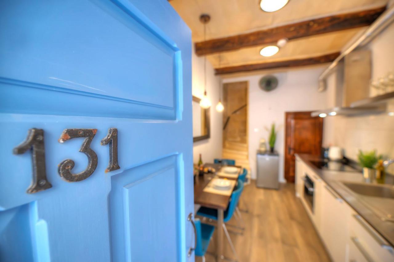 Romantic And Historical Maisonette In The Center Of Valletta Mbal1-1 外观 照片